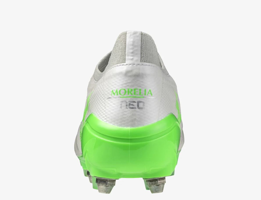 Mizuno Morelia Neo IV Beta Elite SG Mix Boots - WHITE/GREEN GEKO