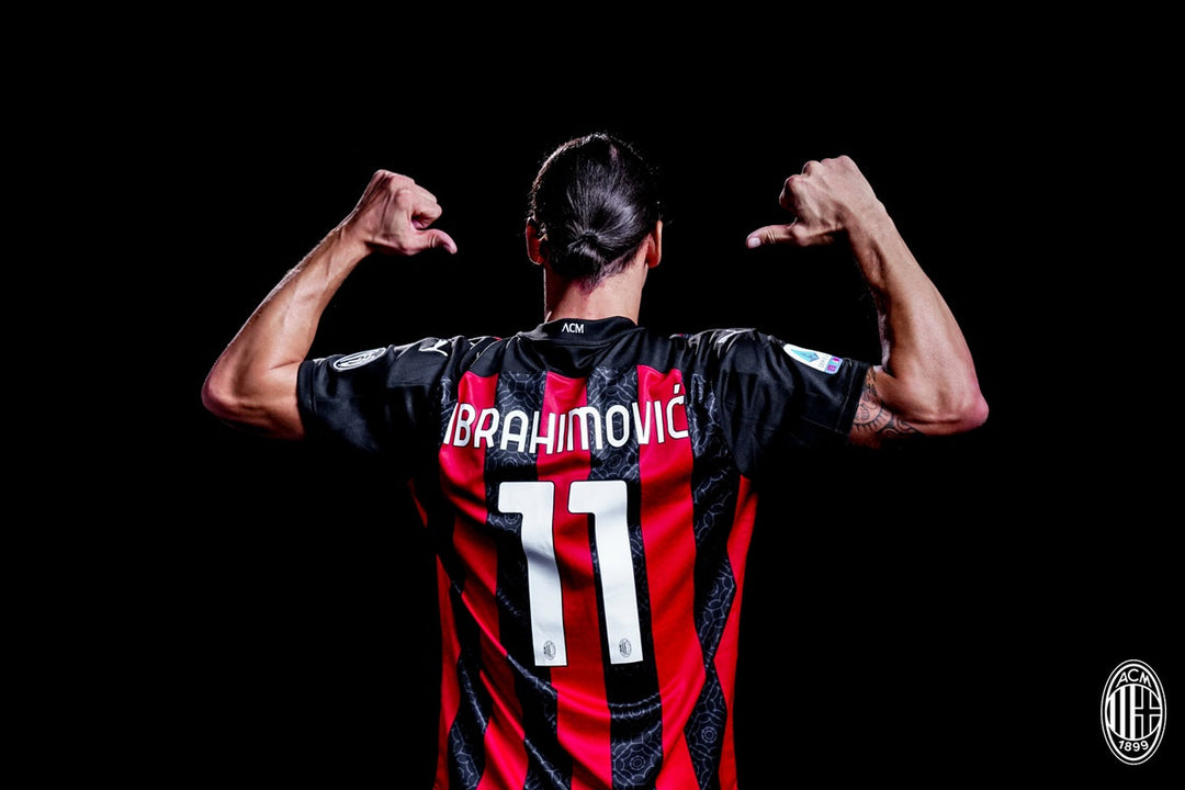 AC Milan 2010-11 Home Kit  IBRAHIMOVIC 11